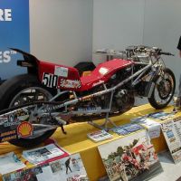 intermot 18 19 9 04 005