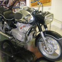 mostra motocicletta italiana milano 27 11 05 016